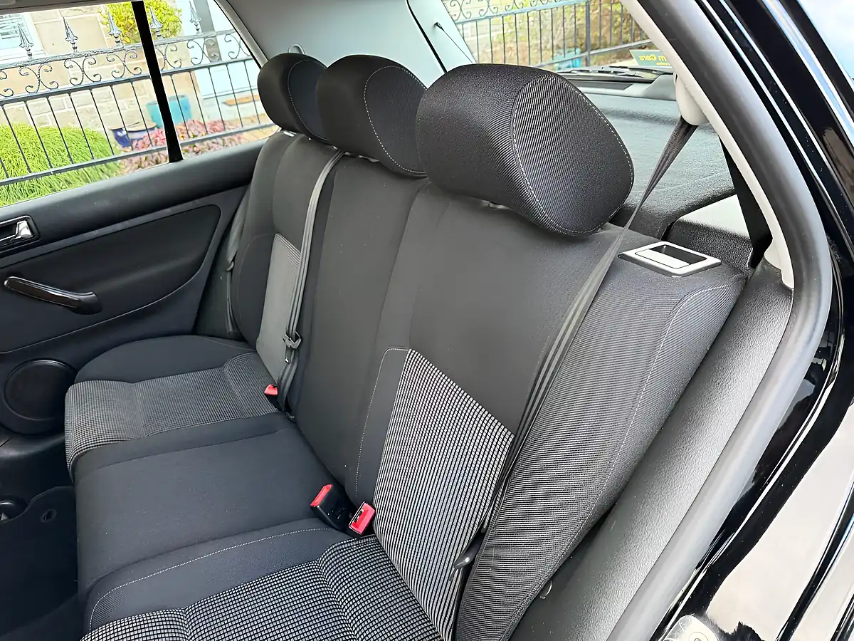 Used 2003 Volkswagen Golf GTI Black - Interior and Exterior details 20