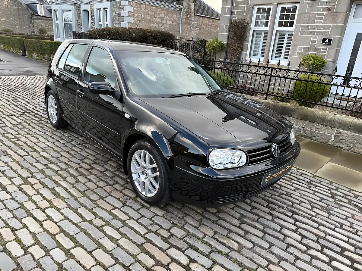 Used 2003 Volkswagen Golf GTI Black - Interior and Exterior details 5
