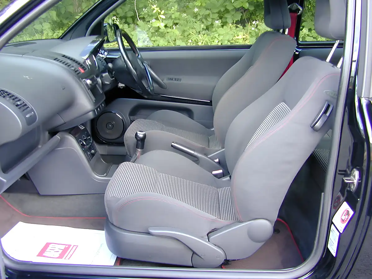 Used 2003 Volkswagen Lupo Mk 1 (type 3) Black - Interior and Exterior details 15
