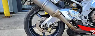 Used 2004 Aprilia Rsv 1000R - Interior and Exterior details 4