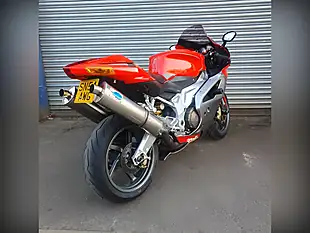 Used 2004 Aprilia Rsv R Factory Red - Interior and Exterior details 9