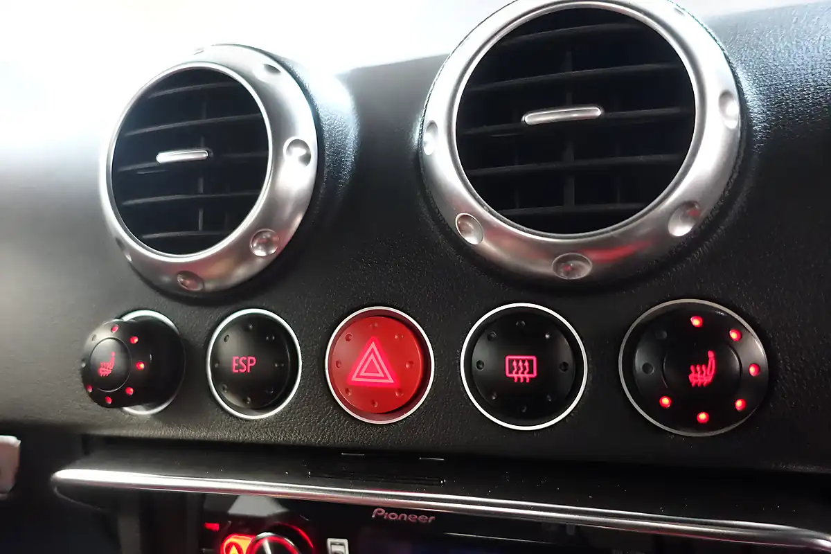 Used 2004 Audi Tt Coupe Black - Interior and Exterior details 13