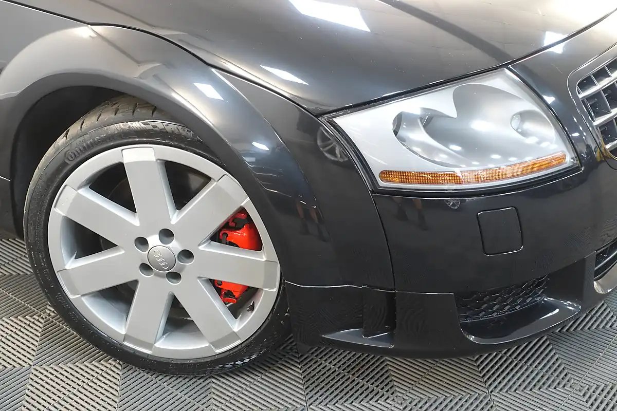 Used 2004 Audi Tt Coupe Black - Interior and Exterior details 14