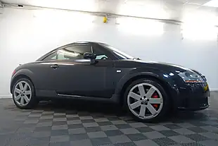 Used 2004 Audi Tt Coupe Black - Interior and Exterior details 15