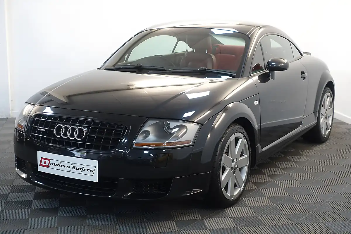Used 2004 Audi Tt Coupe Black - Interior and Exterior details 16
