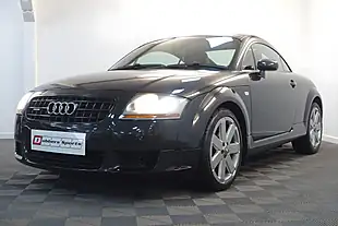 Used 2004 Audi Tt Coupe Black - Interior and Exterior details 17