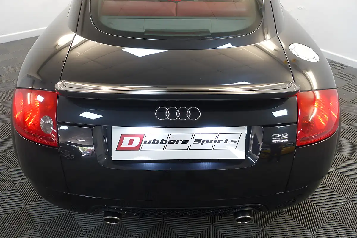 Used 2004 Audi Tt Coupe Black - Interior and Exterior details 20