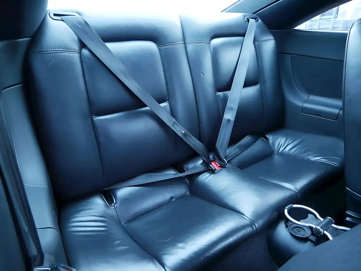 Used 2004 Audi Tt Coupe Misano Red - Interior and Exterior details 15