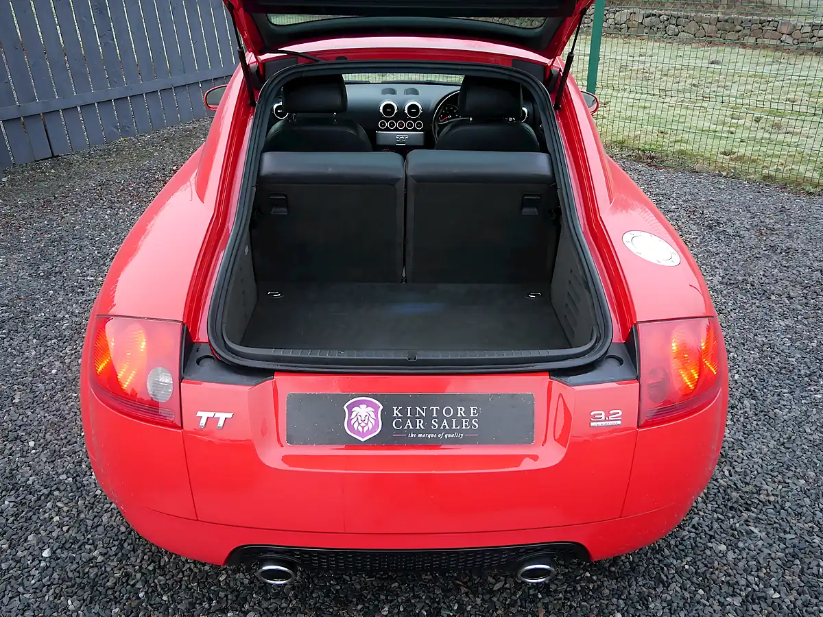 Used 2004 Audi Tt Coupe Misano Red - Interior and Exterior details 18