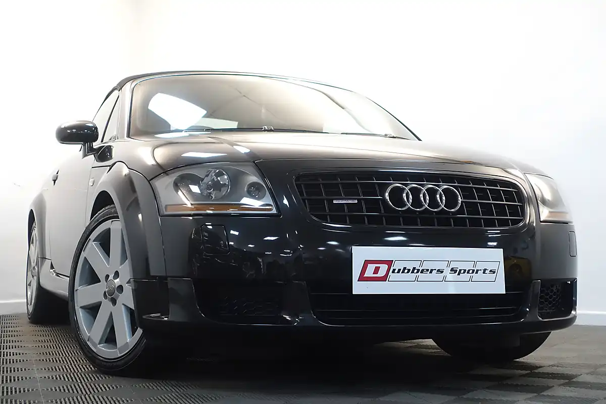 Used 2004 Audi Tt Roadster Black - Front View