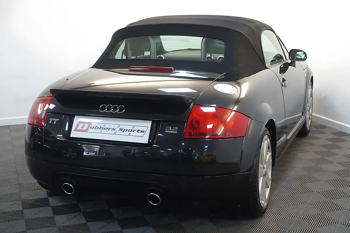 Used 2004 Audi Tt Roadster Black - Interior and Exterior details 19
