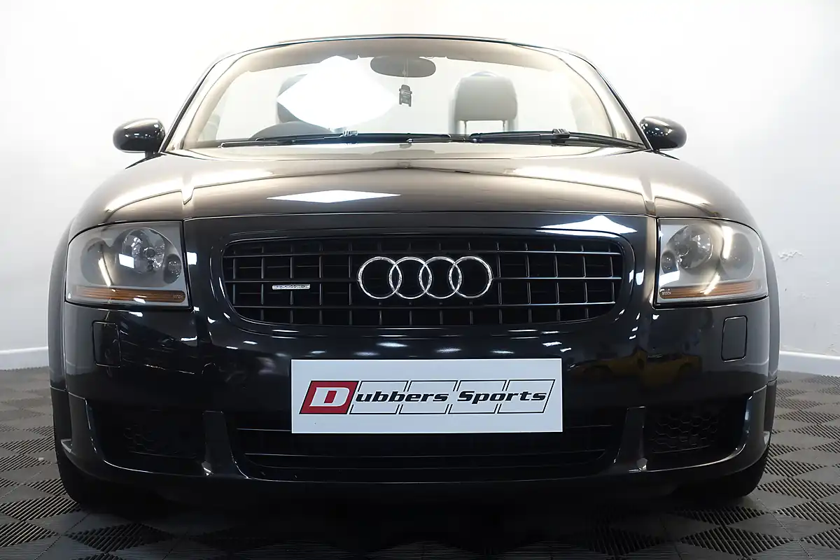Used 2004 Audi Tt Roadster Black - Interior and Exterior details 4