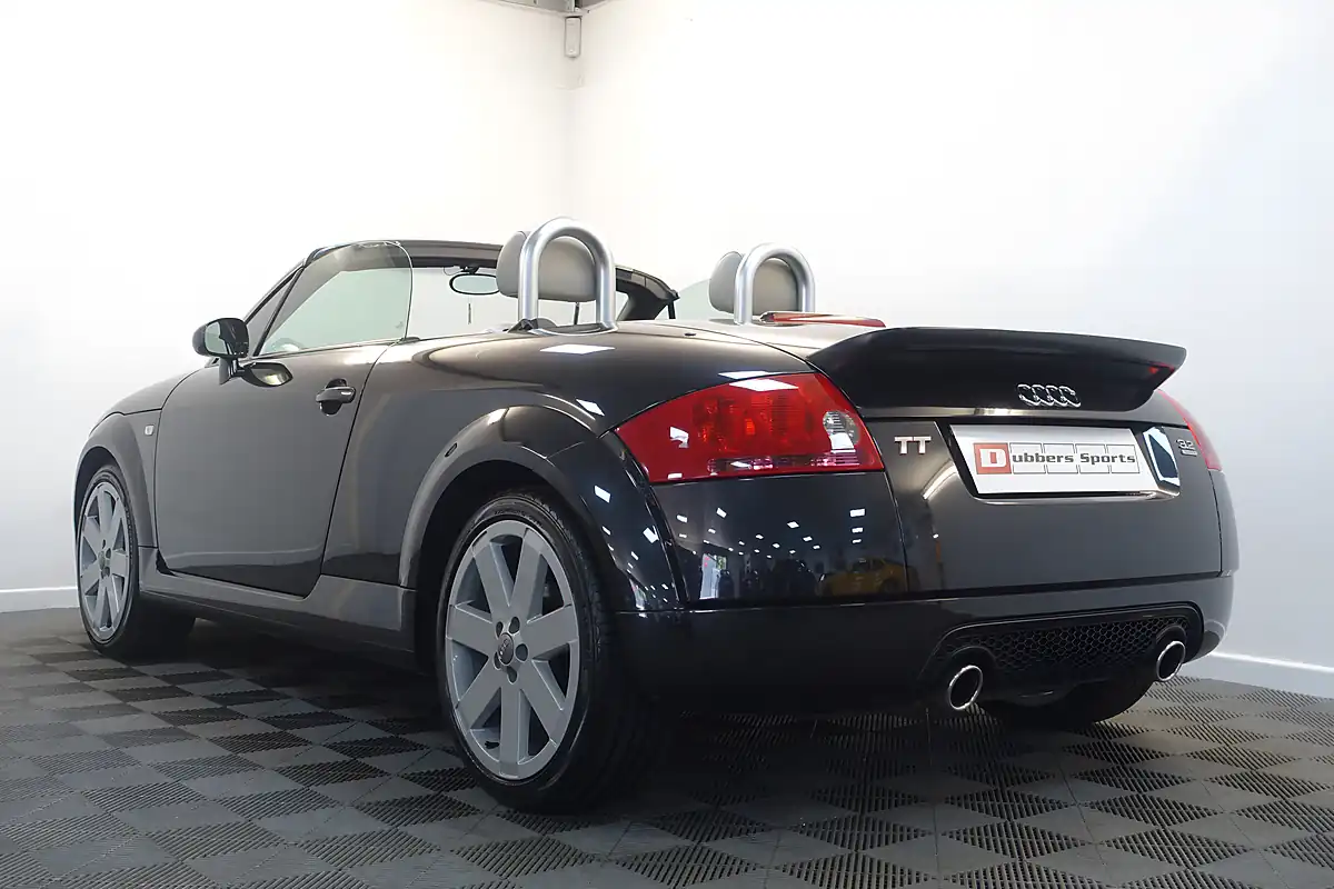 Used 2004 Audi Tt Roadster Black - Interior and Exterior details 6