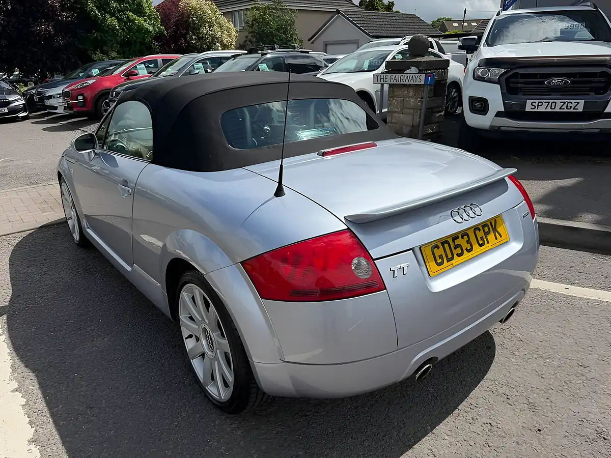 Used 2004 Audi Tt Roadster Silver - Interior and Exterior details 11