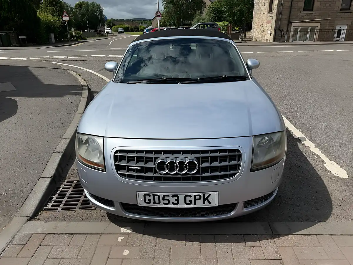 Used 2004 Audi Tt Roadster Silver - Interior and Exterior details 14