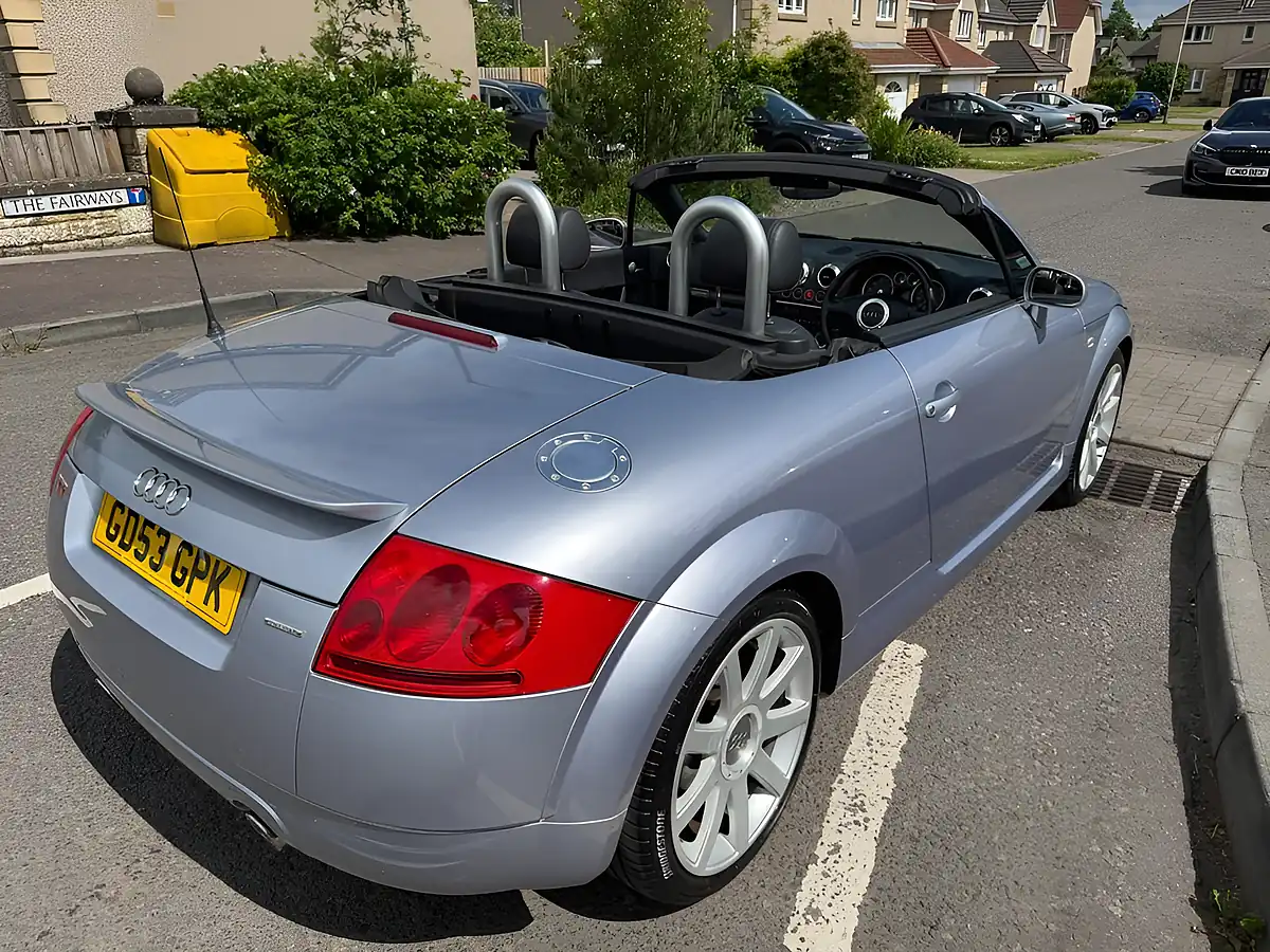 Used 2004 Audi Tt Roadster Silver - Interior and Exterior details 5