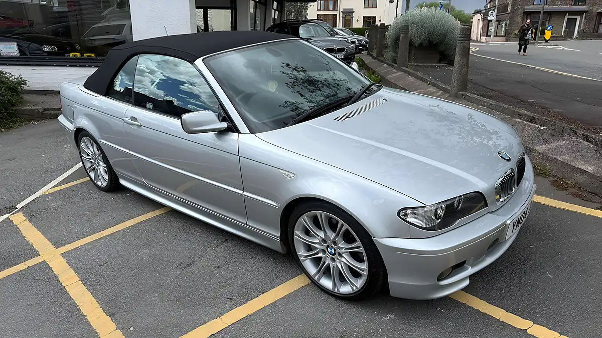 Used 2004 BMW 3 Series Sport Silver - Interior and Exterior details 11