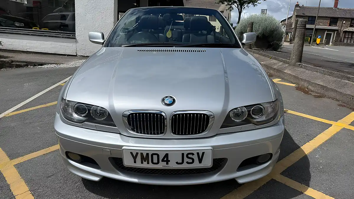 Used 2004 BMW 3 Series Sport Silver - Interior and Exterior details 2