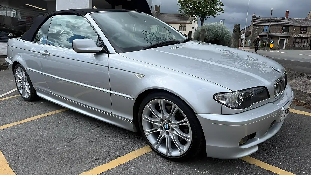 Used 2004 BMW 3 Series Sport Silver - Interior and Exterior details 5
