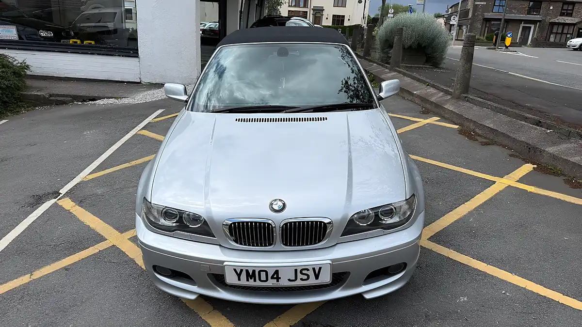 Used 2004 BMW 3 Series Sport Silver - Interior and Exterior details 9