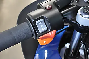Used 2004 BMW R 1100 S Blue - Interior and Exterior details 11