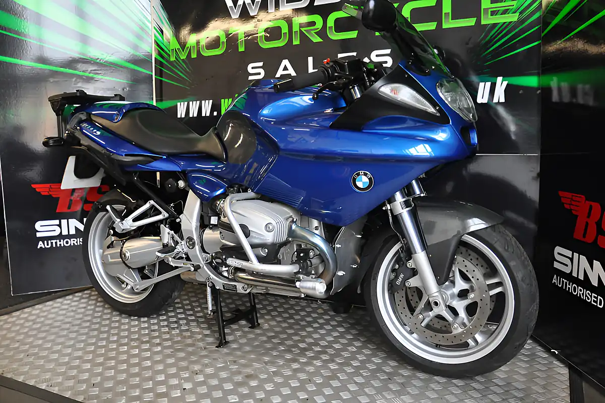 Used 2004 BMW R 1100 S Blue - Interior and Exterior details 18