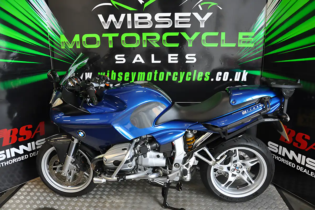 Used 2004 BMW R 1100 S Blue - Interior and Exterior details 6