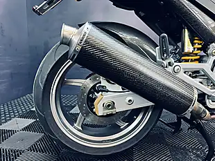 Used 2004 Ducati Monster S4 Red - Interior and Exterior details 17