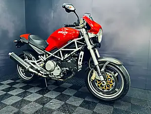 Used 2004 Ducati Monster S4 Red - Interior and Exterior details 4