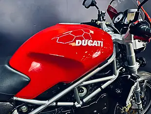 Used 2004 Ducati Monster S4 Red - Interior and Exterior details 6