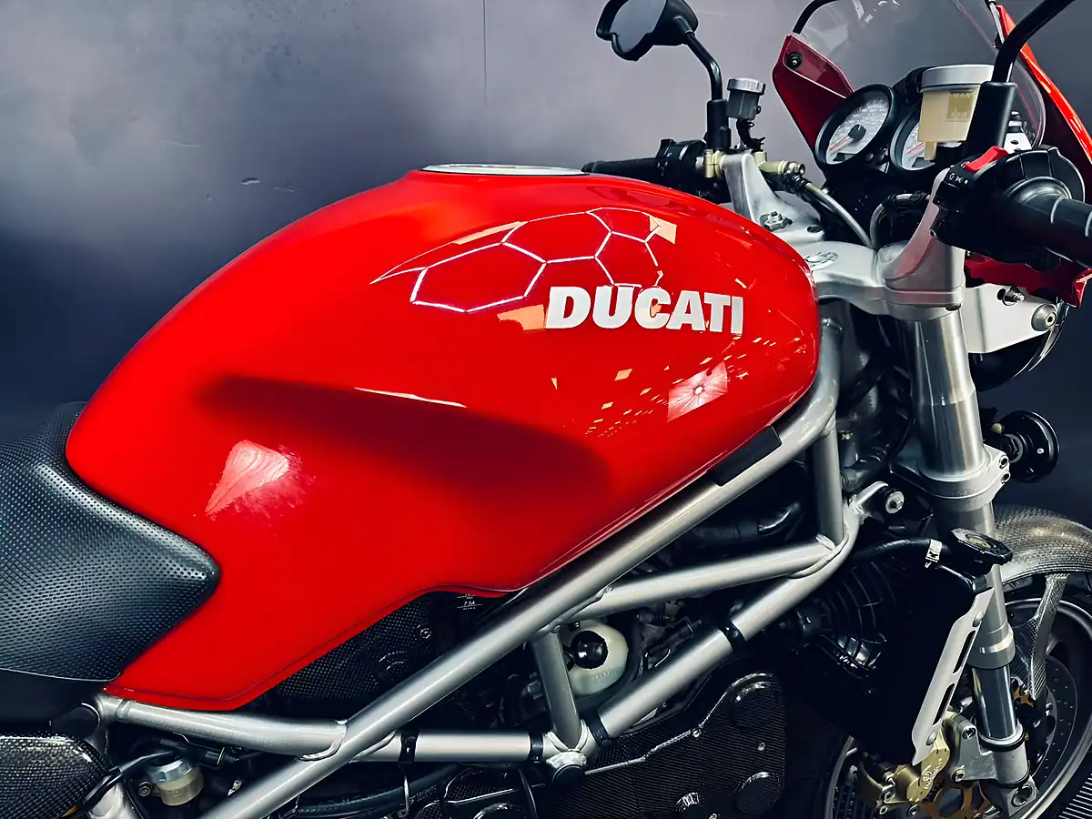 Used 2004 Ducati Monster S4 Red - Interior and Exterior details 6