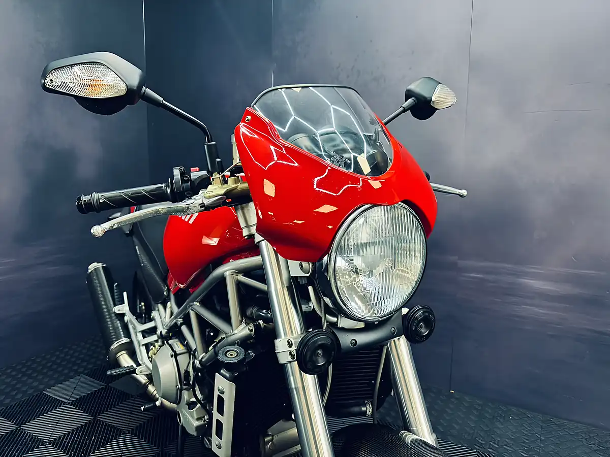 Used 2004 Ducati Monster S4 Red - Interior and Exterior details 8