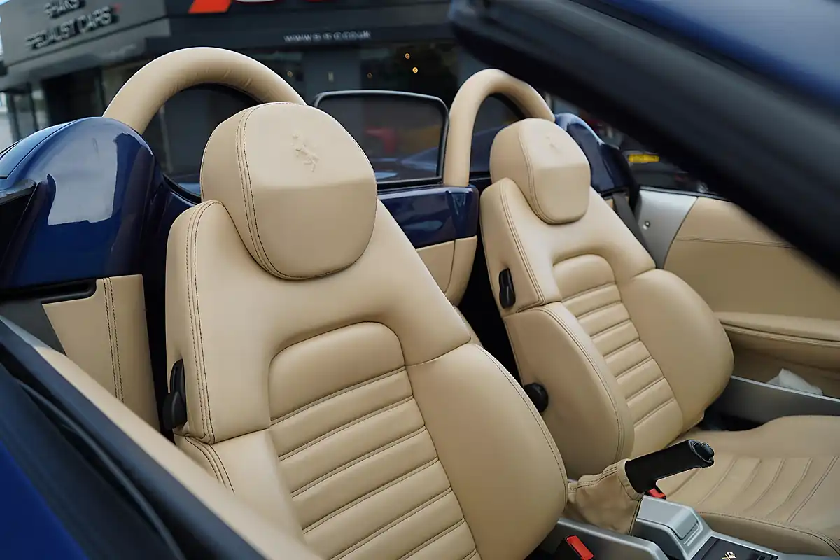 Used 2004 Ferrari 360 Spider Blue - Interior and Exterior details 9