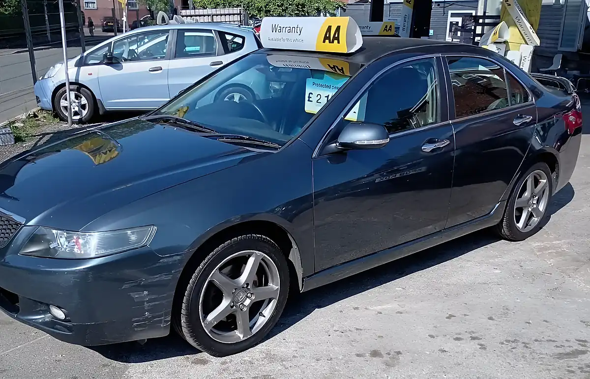 Used 2004 Honda Accord Sport Grey - Interior and Exterior details 7