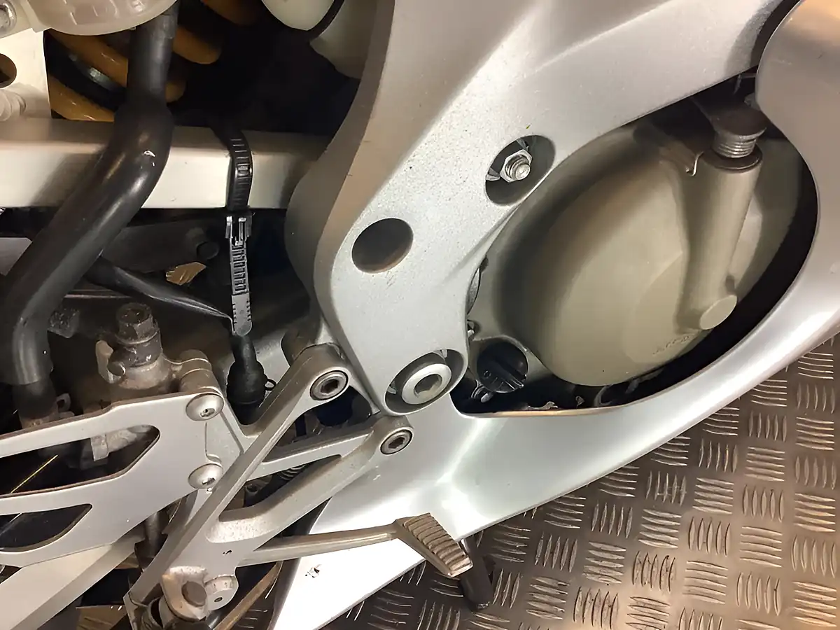 Used 2004 Honda Cbr - Interior and Exterior details 15