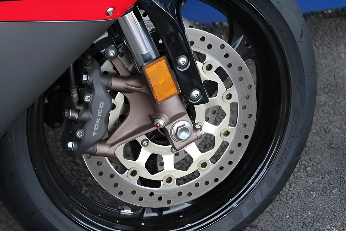 Used 2004 Honda CBR1000 Rr Red - Interior and Exterior details 10
