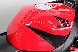 Used 2004 Honda CBR1000 Rr Red - Interior and Exterior details 12