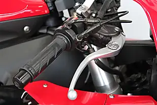 Used 2004 Honda CBR1000 Rr Red - Interior and Exterior details 15