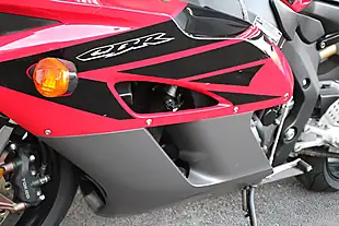 Used 2004 Honda CBR1000 Rr Red - Interior and Exterior details 19