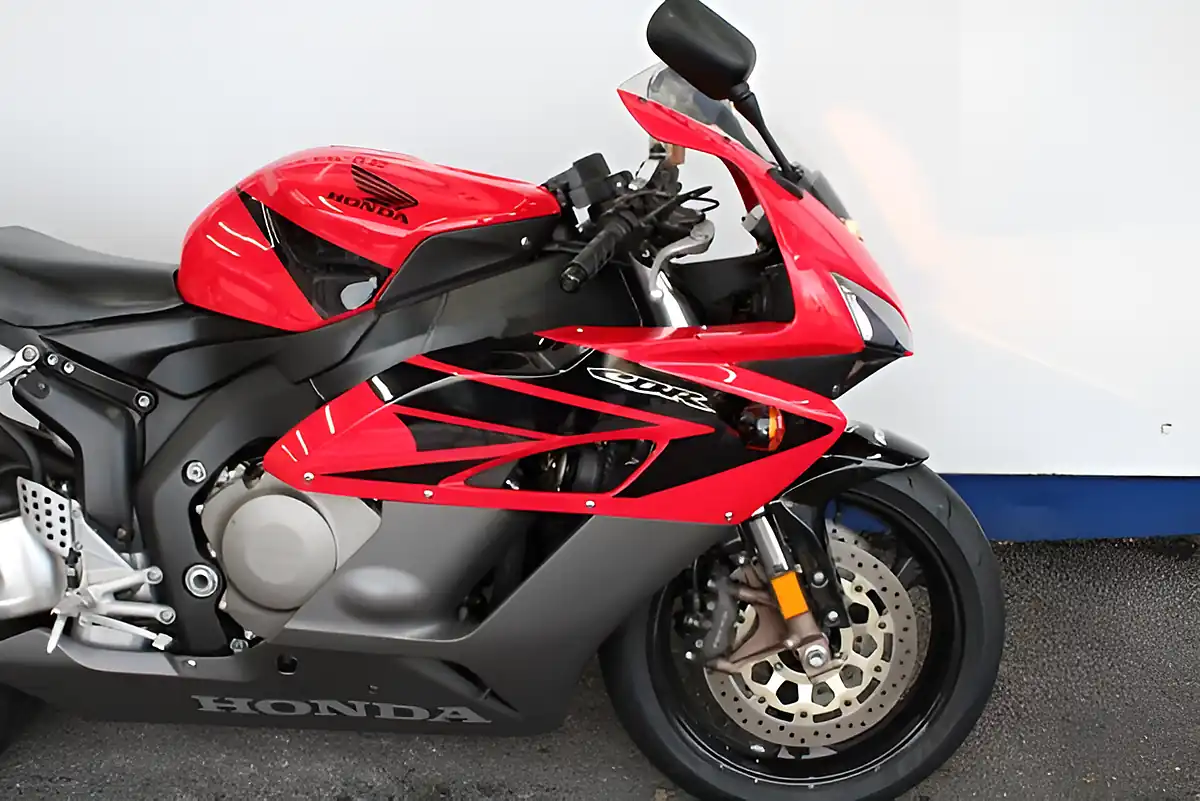 Used 2004 Honda CBR1000 Rr Red - Interior and Exterior details 6