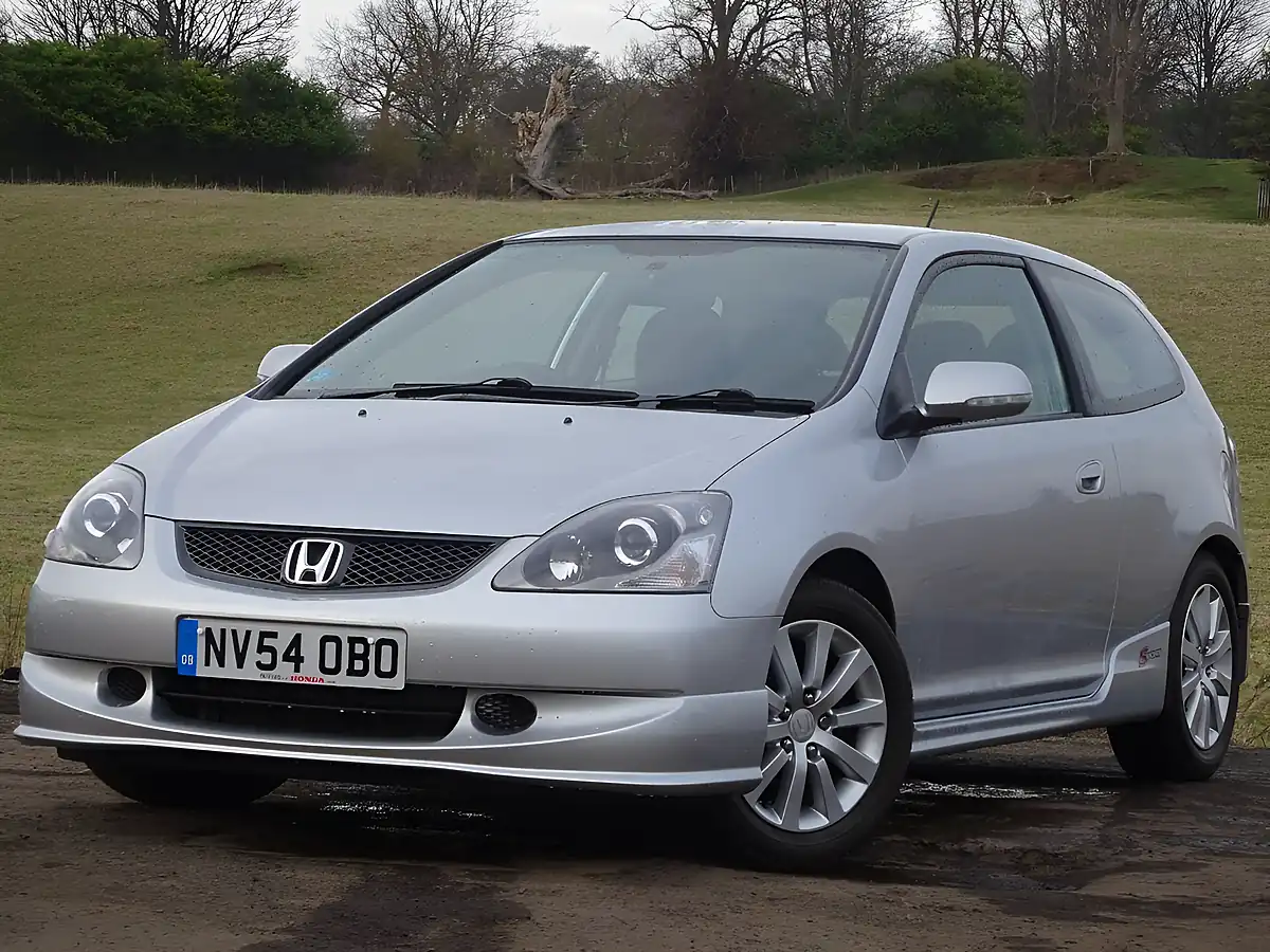 Used 2004 Honda Civic Sport - Interior and Exterior details 2