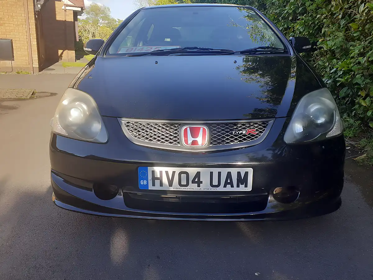 Used 2004 Honda Civic Type R Black - Interior and Exterior details 3
