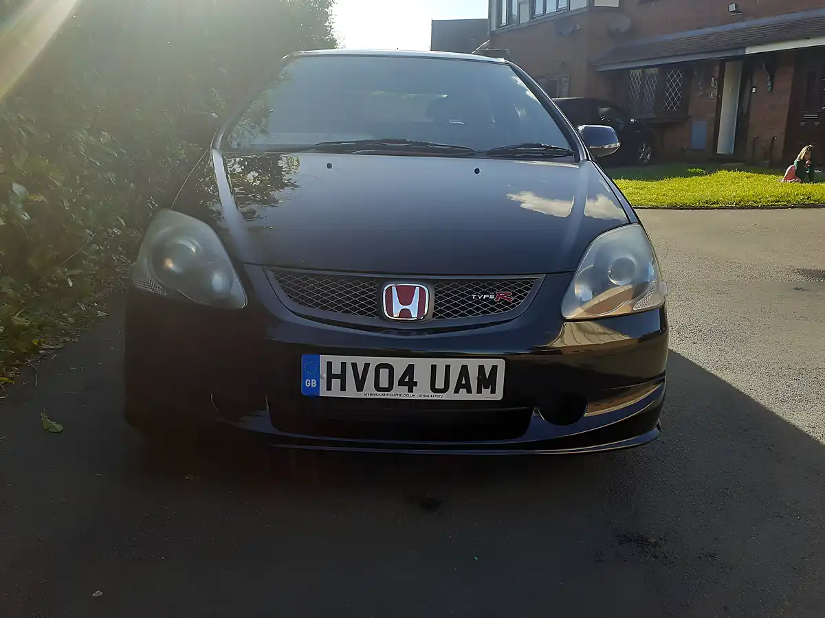 Used 2004 Honda Civic Type R Black - Interior and Exterior details 7