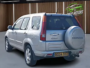 Used 2004 Honda Cr-V Executive Silver - Interior and Exterior details 11