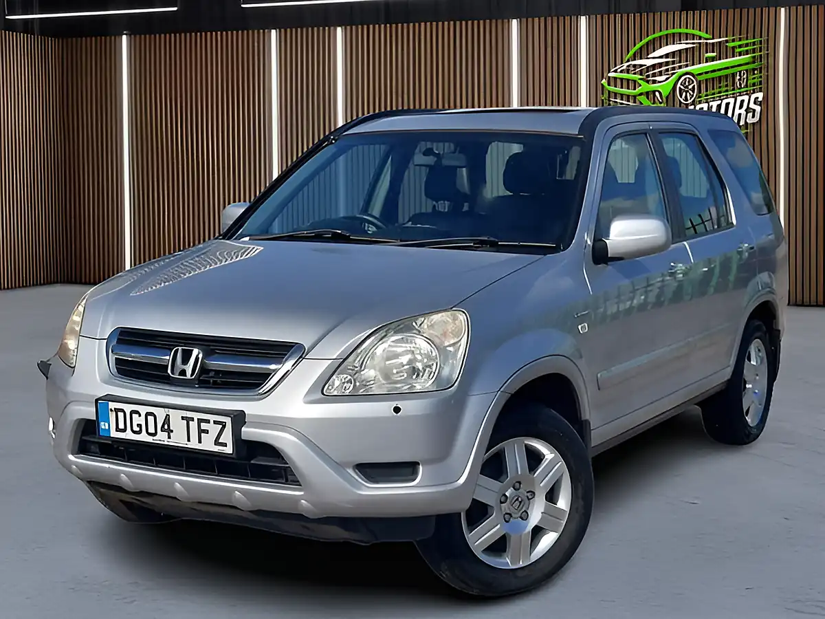 Used 2004 Honda Cr-V Executive Silver - Interior and Exterior details 3