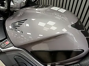 Used 2004 Honda ST1300A Pan European Silver - Interior and Exterior details 9