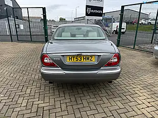 Used 2004 Jaguar Xj Se Grey - Interior and Exterior details 3
