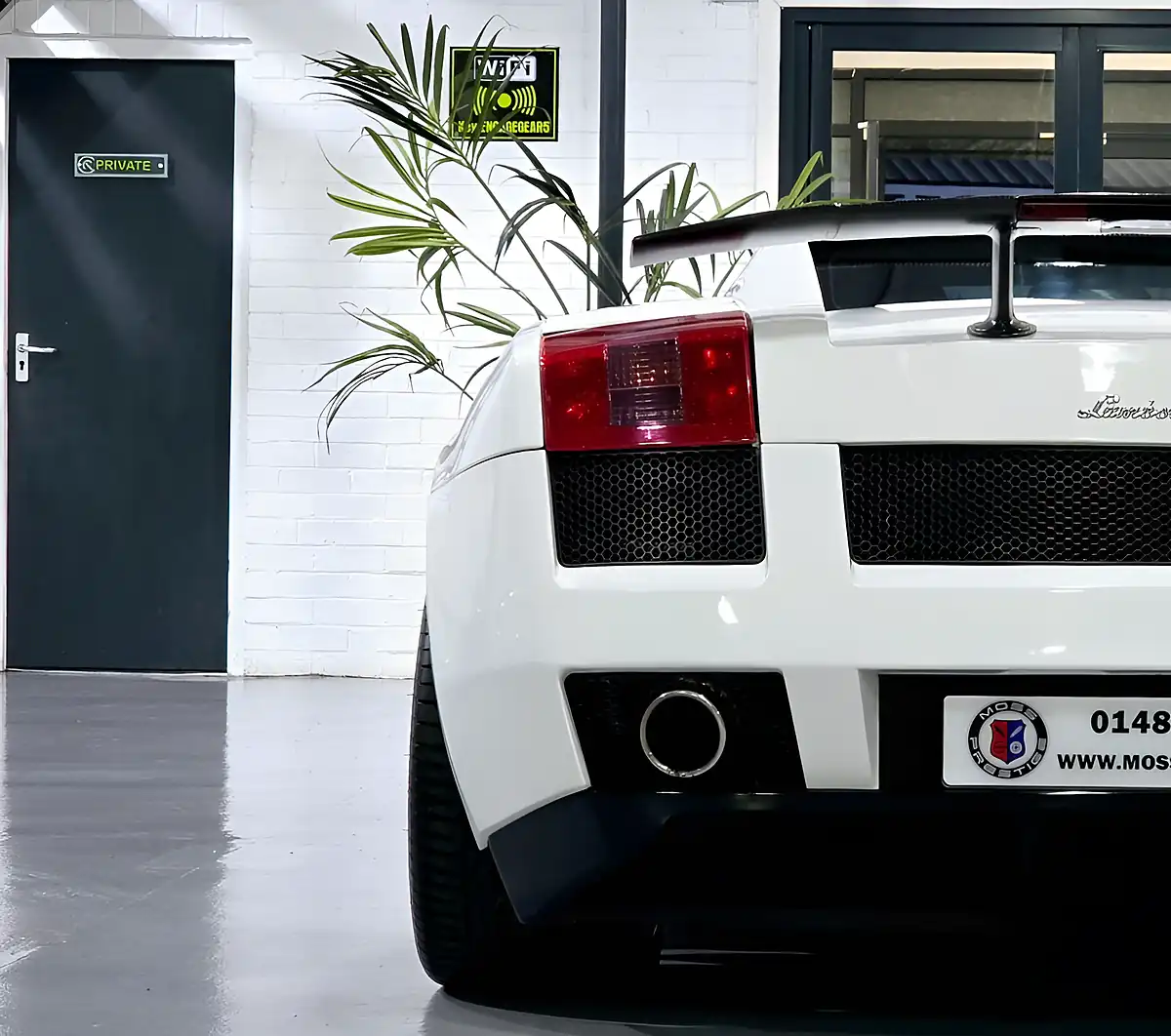 Used 2004 Lamborghini Gallardo Coupe White - Interior and Exterior details 11