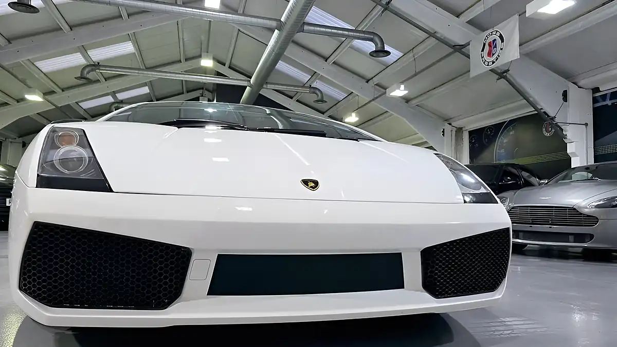 Used 2004 Lamborghini Gallardo Coupe White - Interior and Exterior details 13