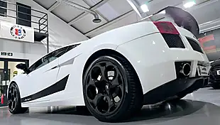 Used 2004 Lamborghini Gallardo Coupe White - Interior and Exterior details 17